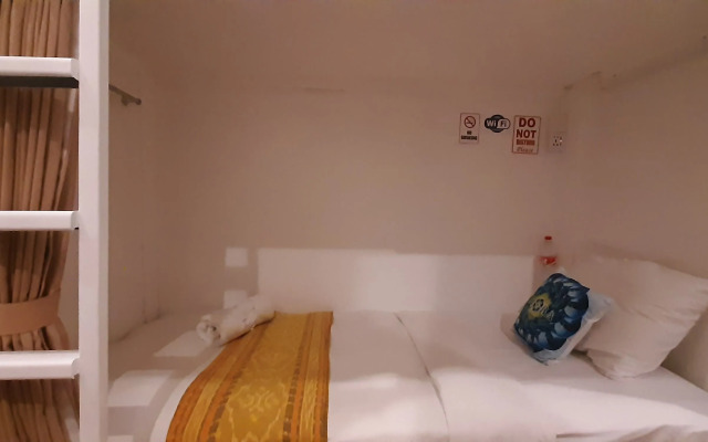 Ozora Tiying Tutul Hostel Canggu - Adults Only