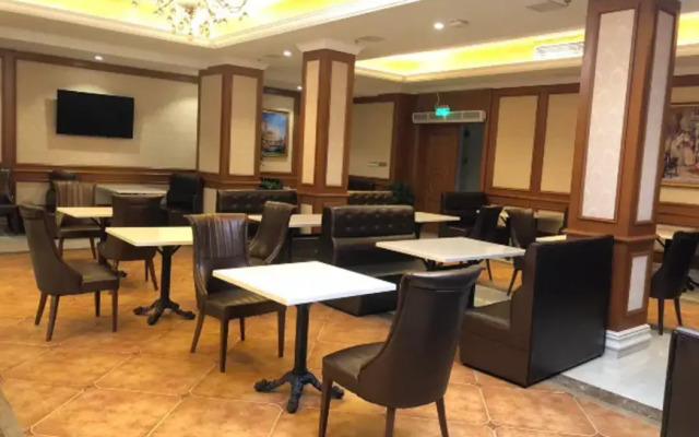 Vienna Hotel (Shanghai Fengxi)