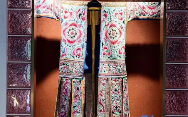 Miaoyang Tribal Wellness & Cultural Tourism Designer Hotel – People – Kunming