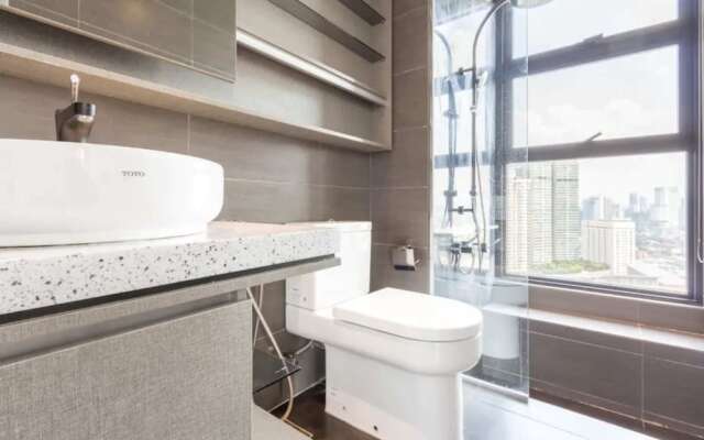 Expressionz Professional Suites By Plush