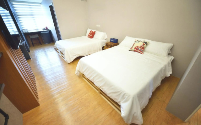 Owl Inn Tainan
