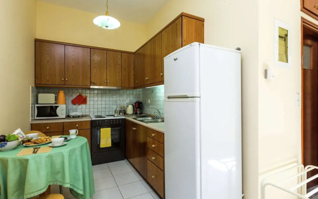 Spacious Apartment in Prines near Sea