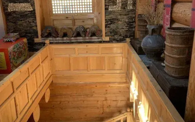 Daoshenggaqin Manor