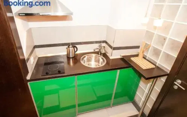 Piano Apartment