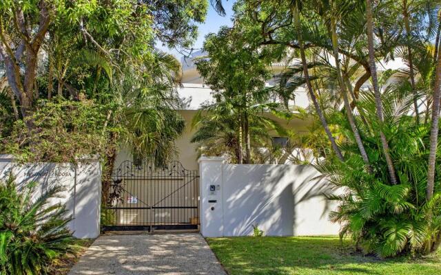 Mykonos, 3/37 Duke Street, Sunshine Beach