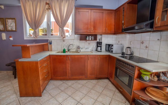 Kiritsis Stylish Apartment