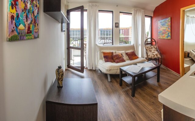 FM Premium 1-BDR Apartment with Terrace-Pacific