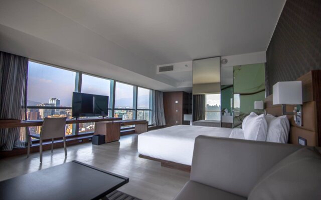 AC Hotel by Marriott® Santiago Cenco Costanera