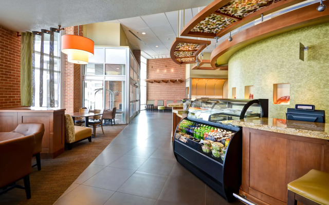 Hyatt Place Chicago/Naperville/Warrenville