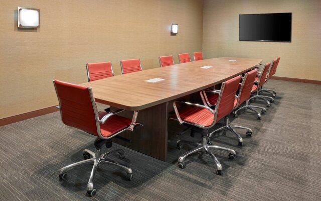 Four Points by Sheraton Edmonton West