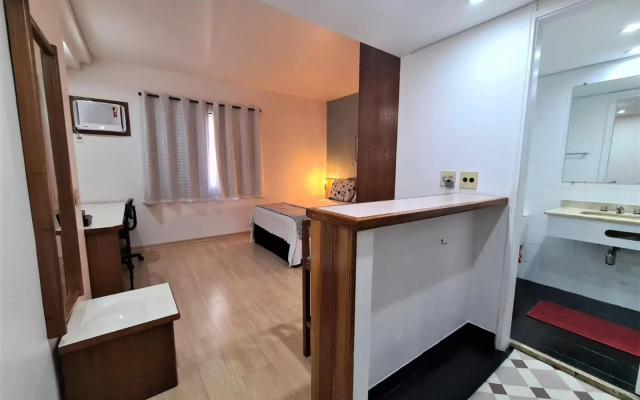 Qi Ibirapuera Intelligence Flat internet fibra e limpeza UH1903