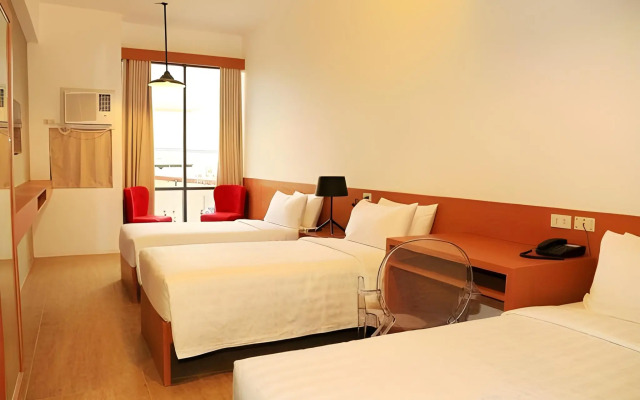 Big Hotel