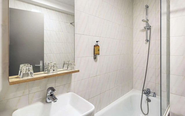 Ostal Pau Université - Sure Hotel Collection by Best Western