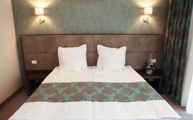 Victoria Bulevard Hotel