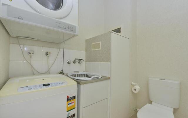 Seascape Holidays - Coral Apartments