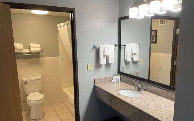 AmericInn by Wyndham Ankeny/Des Moines