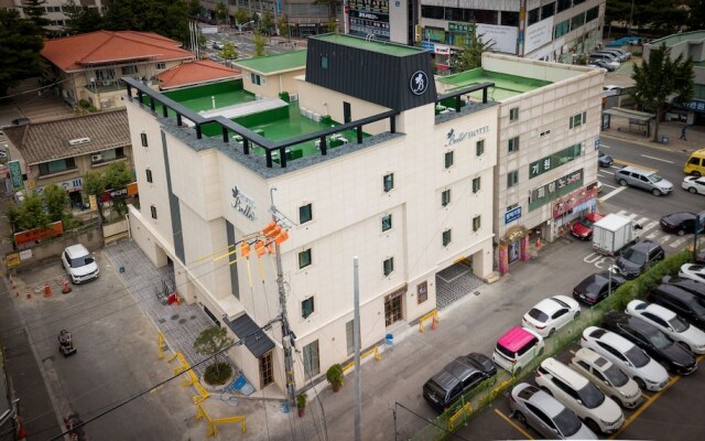 Pyeongtaek Belle Hotel