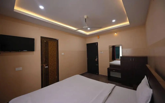 Goroomgo New Moon Inn Puri1024