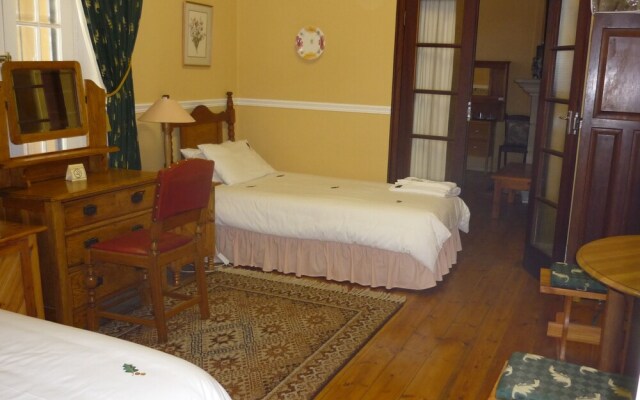 Oak Tree Lodge Ladybrand