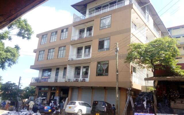 Mbugani Hotel