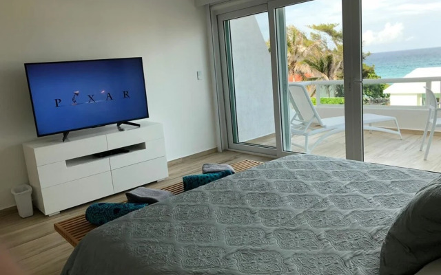 Brisas Apartments