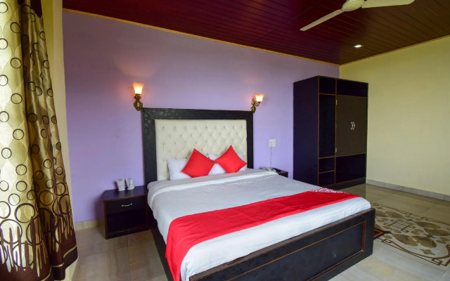 OYO 43476 Vatika Resort