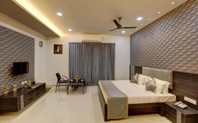 Nadhiyoram River Retreat