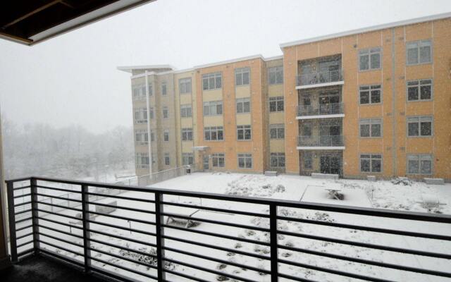 Global Luxury Suites at the Charles River