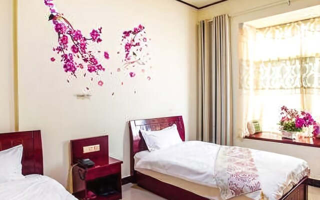 Sirilora Hotel