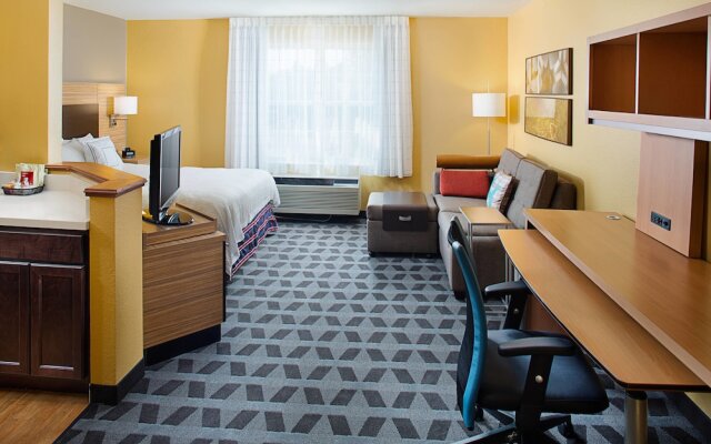 TownePlace Suites Manchester Boston Regional Airport