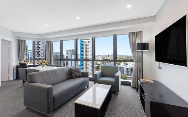 Meriton Suites Adelaide Street, Brisbane