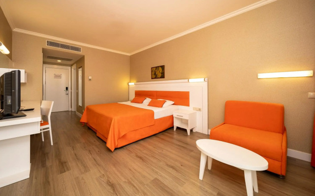 Sueno Hotels Beach Side