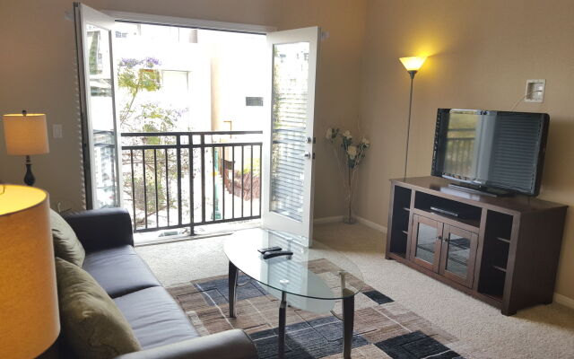 Apartment near Gaslamp & Convetion Center