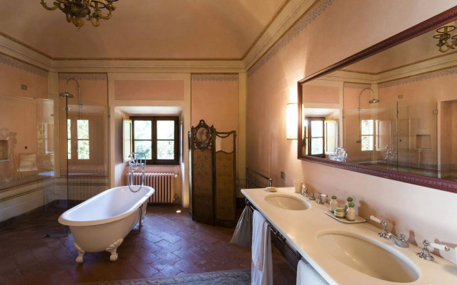 Borgo Pignano Tuscany