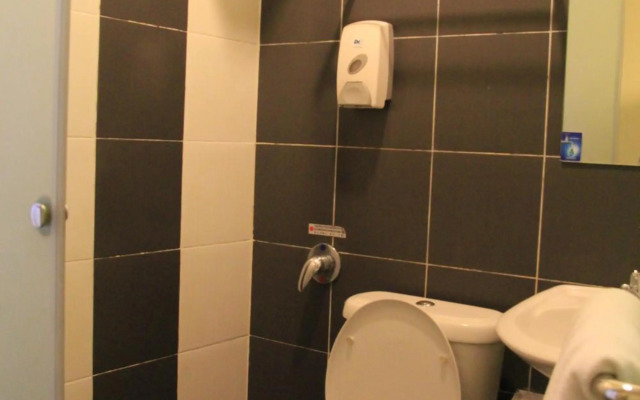 Putra One Avenue Hotel