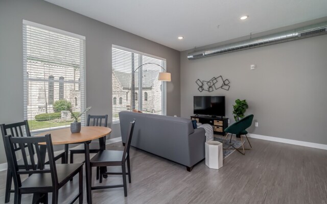 Kasa Downtown Des Moines