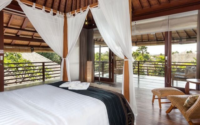 Villa Frangipani Waters