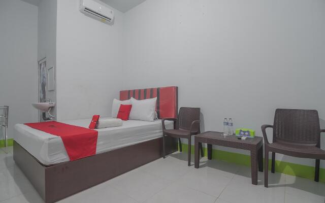 RedDoorz near RS Harapan Bersama