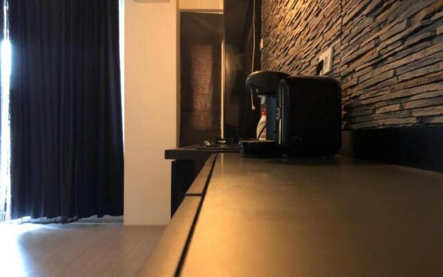LUXURY APARTMENT III g