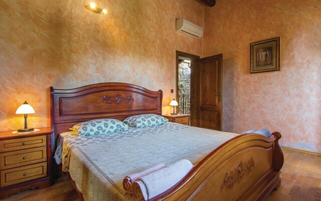 Stunning Home in Vrsar With Wifi and 3 Bedrooms