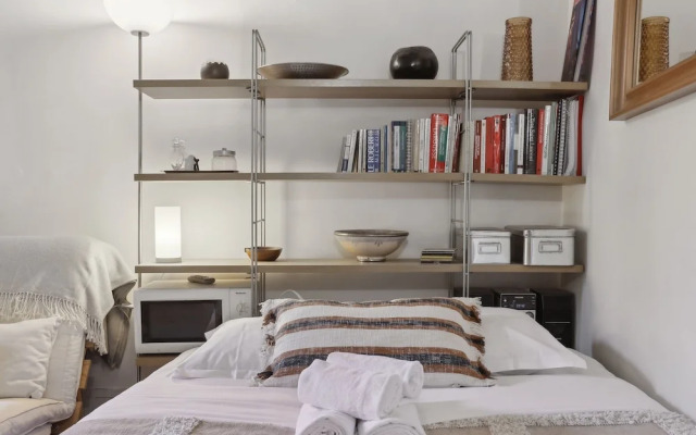 Chic 1BR by Châtelet & Louvre