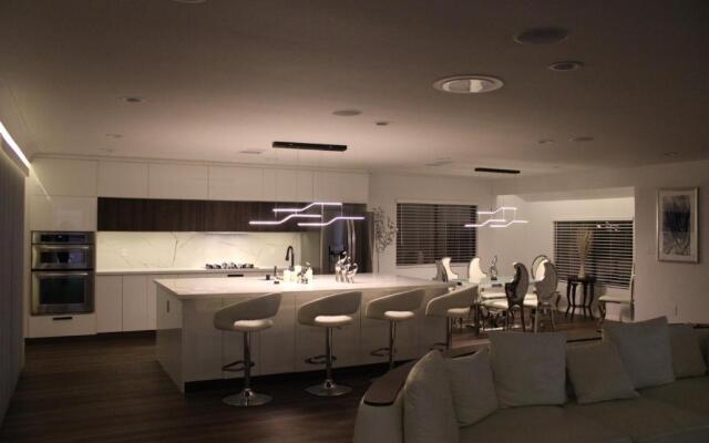 Pearl Beach Villa Huntington Beach