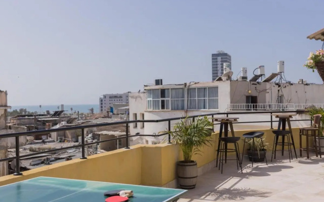 Carmel Market Designed Studio with Balcony