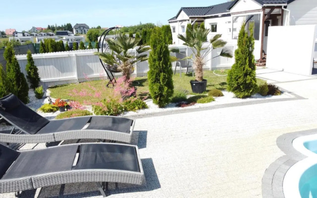 Domki Letniskowe MA-REST