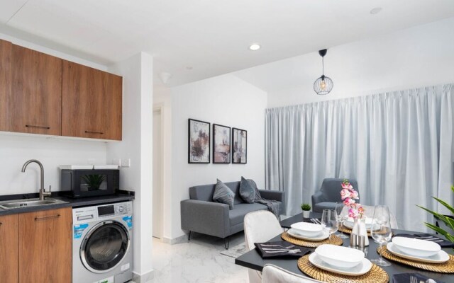 Modern Studio in Oasis -607