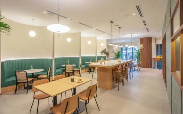 Weave Suites - Hillside
