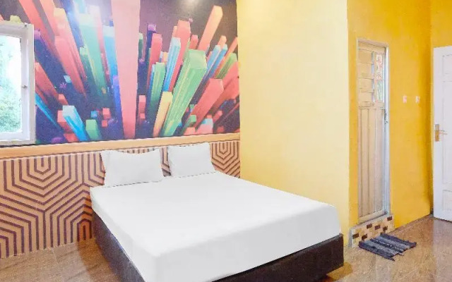 OYO 90977 Wisma Pelangi Palopo