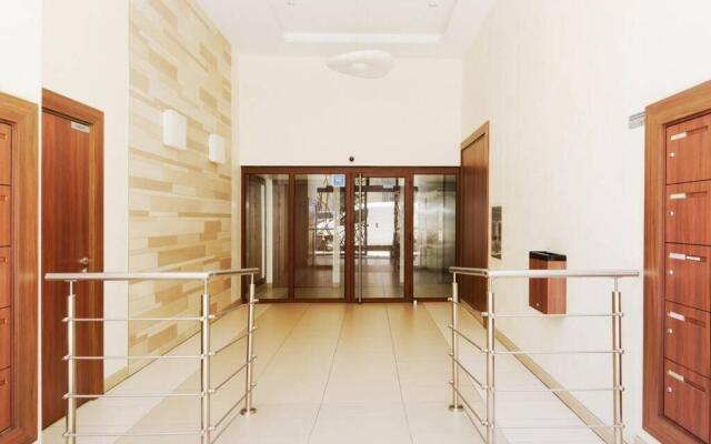 CATALANS-Air-conditioned, balcony 2 min walk Catalans Beach