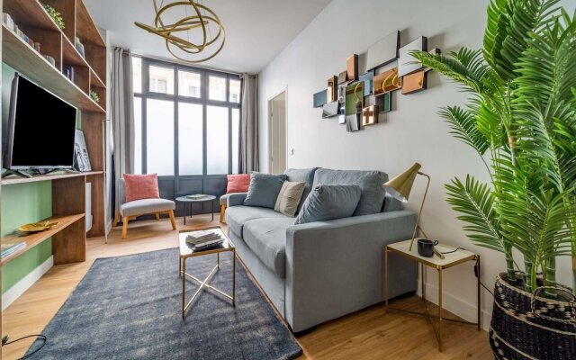 Beautiful 2-bedroom Apartment in South Pigalle