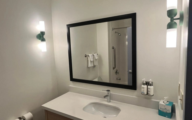 Comfort Suites Mahwah - Paramus